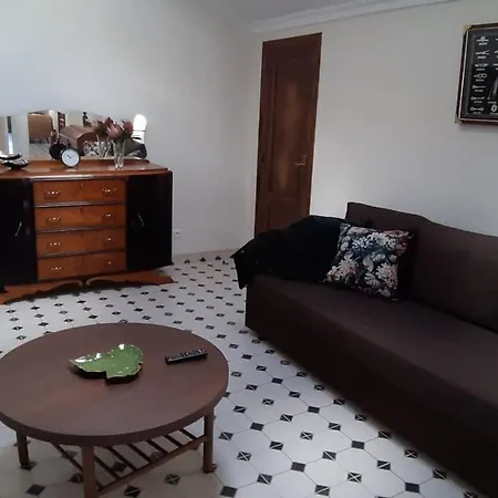 Ocean Front View דירה